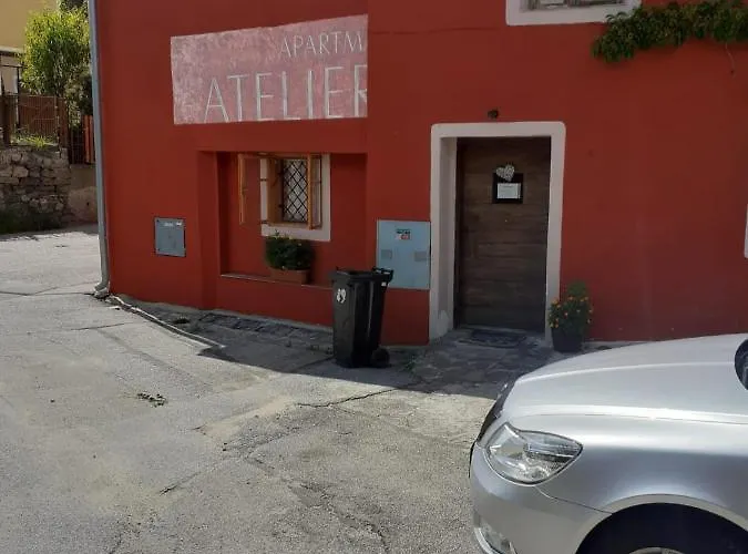 Atelier Spojovaci * Český Krumlov