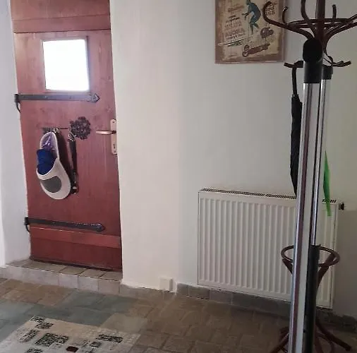 Atelier Spojovaci * Czeski Krumlow